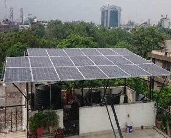 پنل خورشیدی انرژی خورشیدی