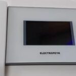 آیفون تصویری / درب باز کن/ الکتروپیک /مانیتور ۱۰۹۶