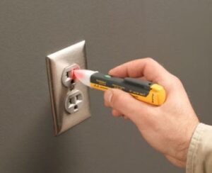 چرا نول برق دارد؟