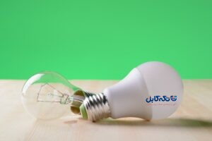 تفاوت لامپ ال ای دی با لامپ‌ کم مصرف