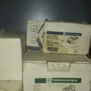 قطعات برق صنعتی کنتاکتور کلید فیوز