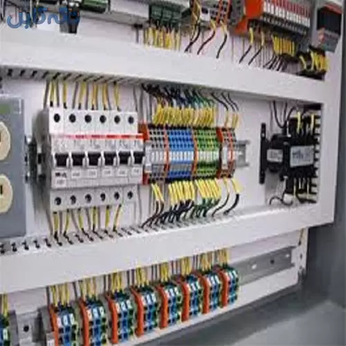 خدمات نصب تابلو برق های سه فاز و صنعتی و روان