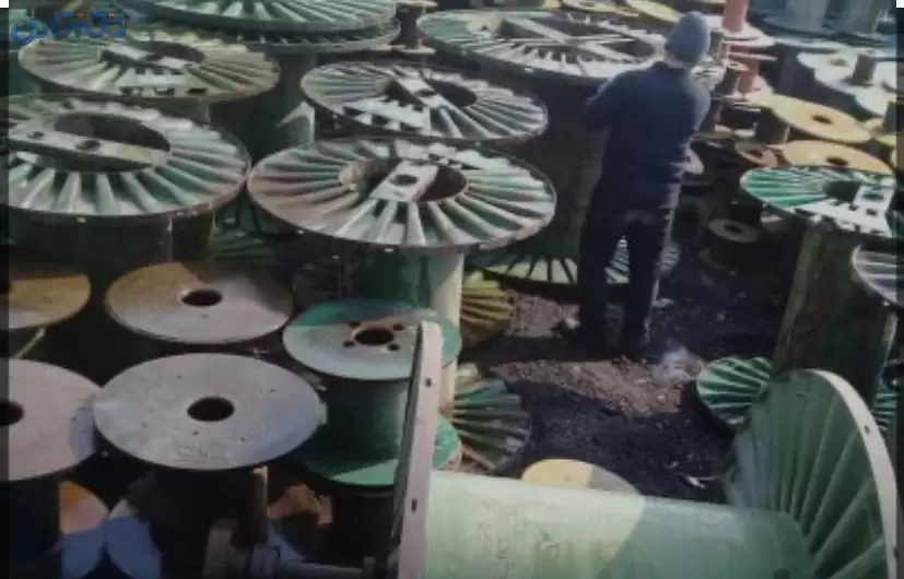 خرید و فروش قرقره فلزی و چوبی در سرتاسر ایران