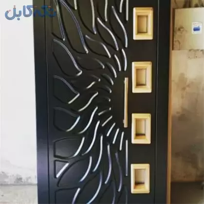 تولید و فروش انواع درب لولایی آسانسور