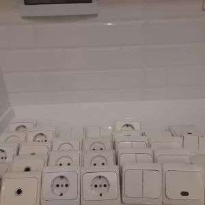 کلید و پریز