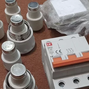 فیوز مینیاتوری