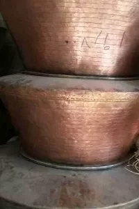 خریدار ظروف مسی -دیگ مسی و روحی همه مدل