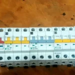 کنتاکتور بیمتال کنترل‌بار فیوز قطعات تابلو برق